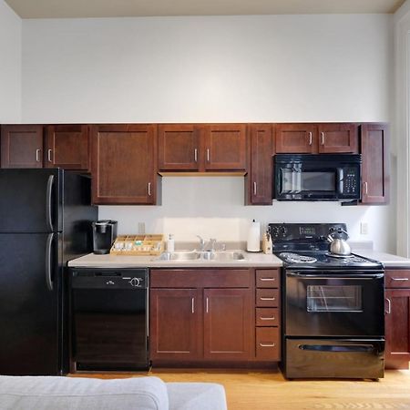 Appartement Historic Charm, Walkable Entertainment à Louisville-Jefferson County Extérieur photo