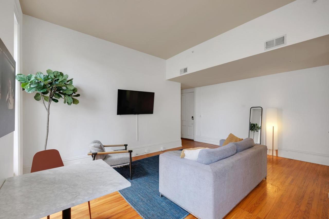 Appartement Historic Charm, Walkable Entertainment à Louisville-Jefferson County Extérieur photo