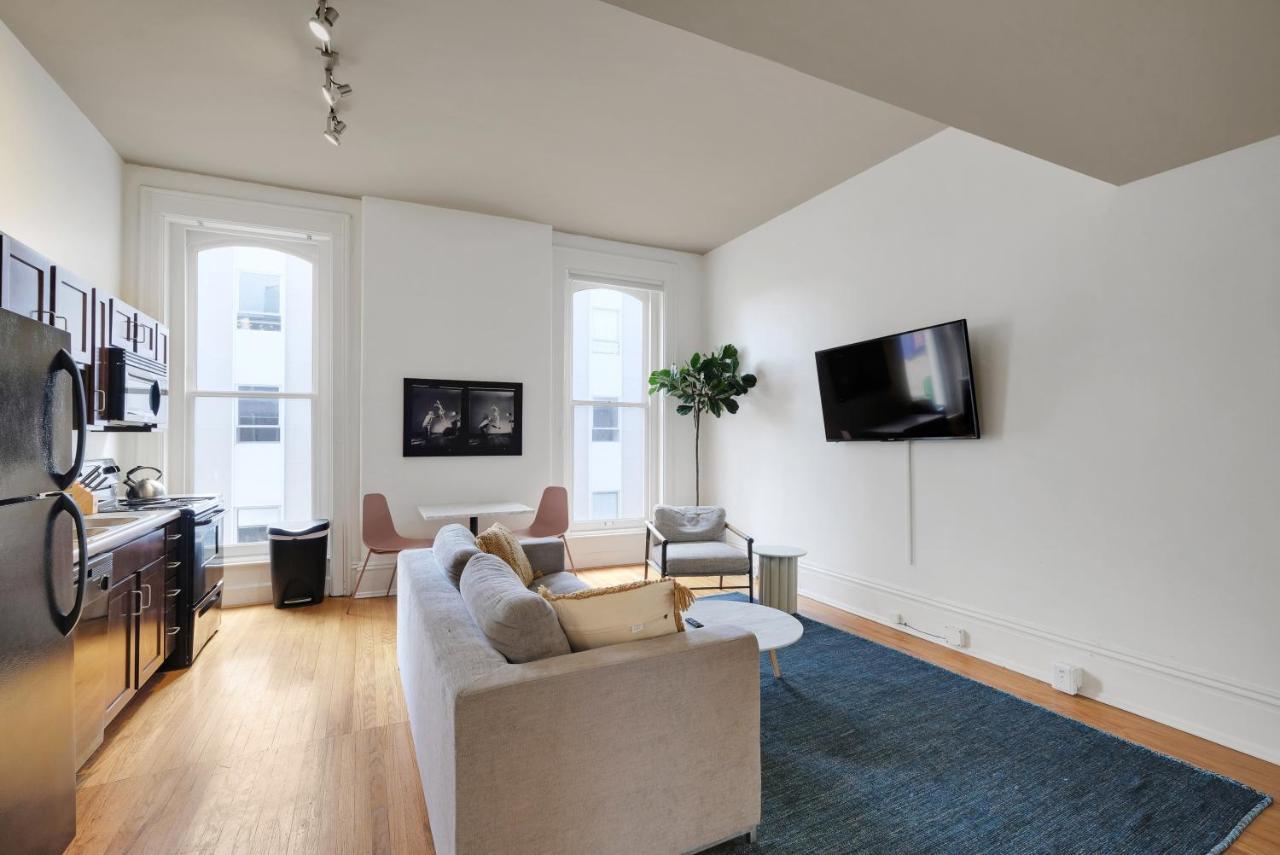 Appartement Historic Charm, Walkable Entertainment à Louisville-Jefferson County Extérieur photo