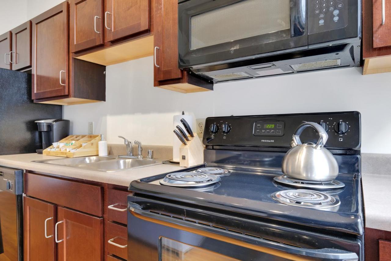 Appartement Historic Charm, Walkable Entertainment à Louisville-Jefferson County Extérieur photo