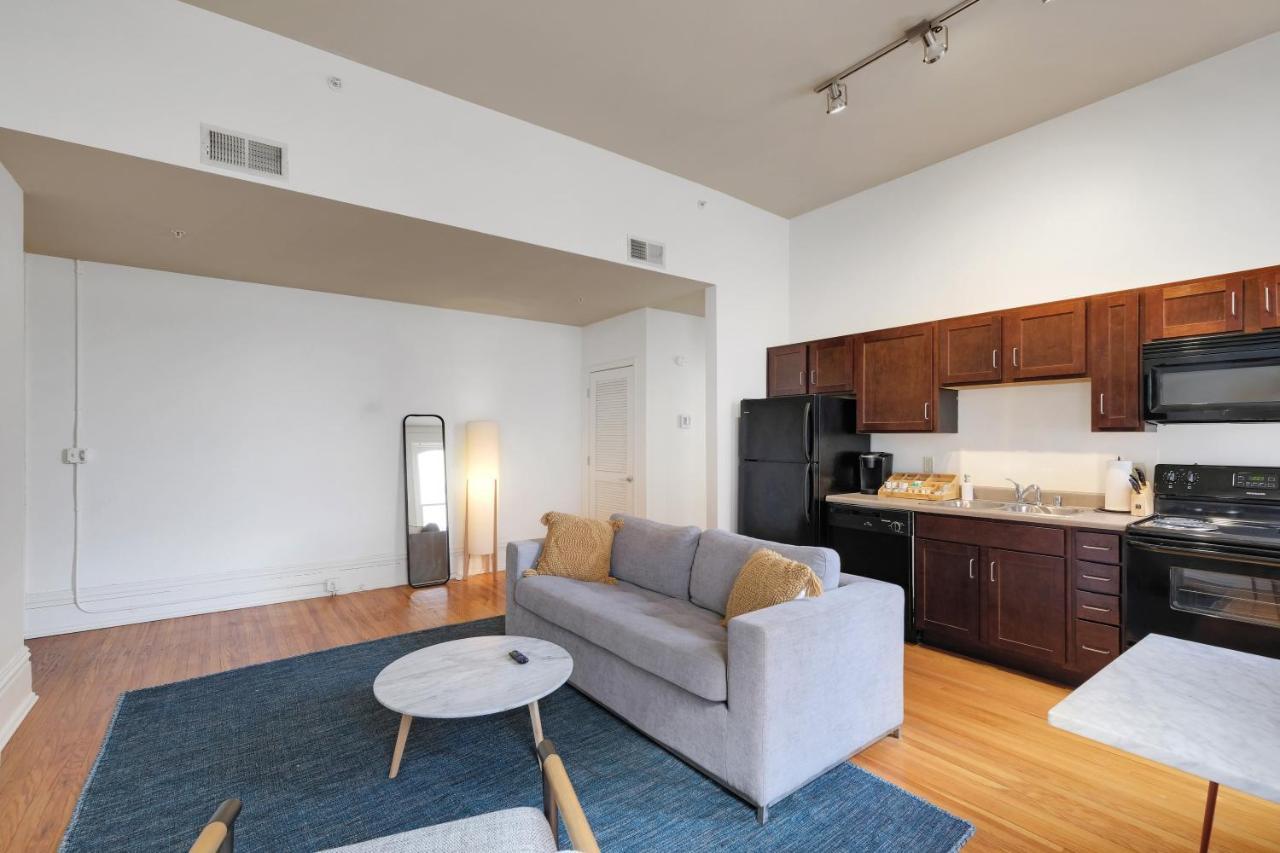 Appartement Historic Charm, Walkable Entertainment à Louisville-Jefferson County Extérieur photo