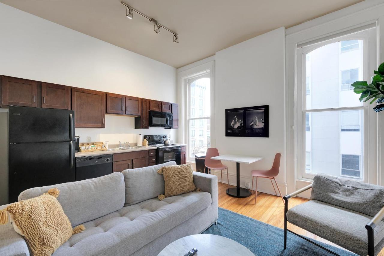 Appartement Historic Charm, Walkable Entertainment à Louisville-Jefferson County Extérieur photo